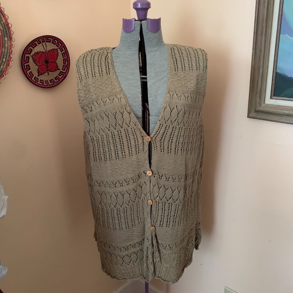 Liz & Co Pointelle Knit Longline Vest Tan Brown Button Front Sleeveless Sweater